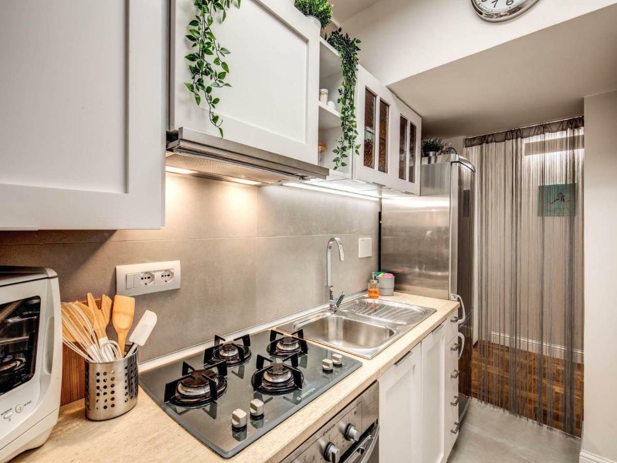 Residenza Paola - 2Br Trastevere Рим Экстерьер фото